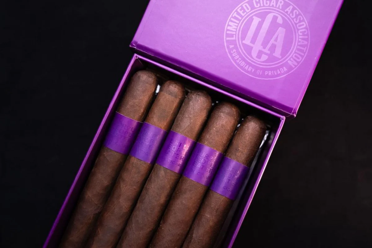 LCA Privada Cigar Club - Purple People Eater March Release 2026 - Image 2